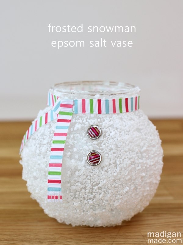 Decorate Your House With Snowmen, How to Decorate For Winter, Winter Decorations, Snowmen DIY Decorations, DIY Winter Decorations for the Home, Popular Pin