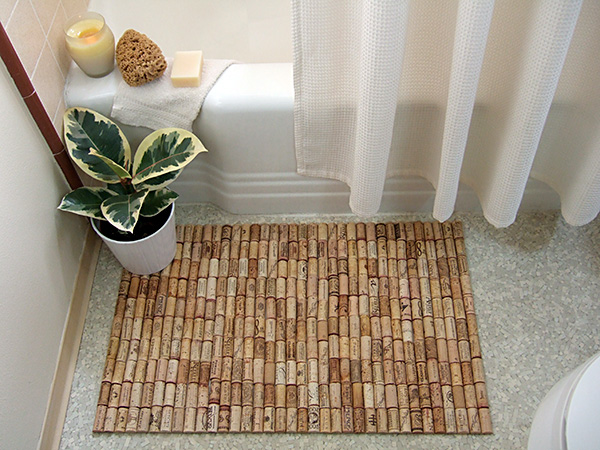 Wine Cork, Wine Cork Crafts, Wine Cork DIY Crafts, Things to Do With Wine Crafts, Things to Do With Old Wine Crafts, SImple DIY Projects, DIY Home Decor Projects, Simple Crafts, Easy Craft Projects, DIY Tutorials, Popular Pin