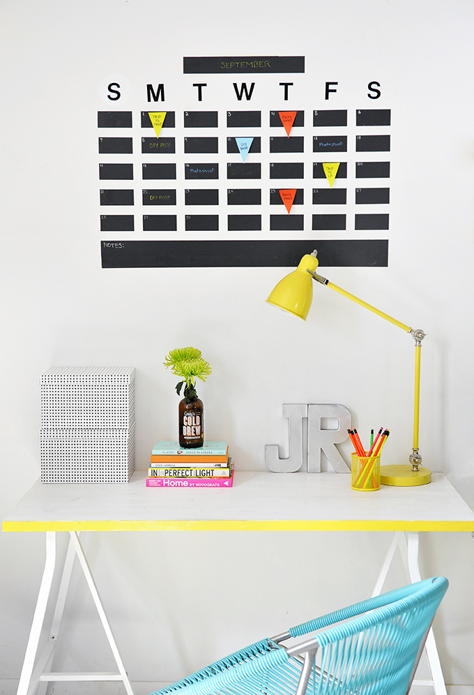 11 Quick and Easy DIY Wall Calendar Projects- Wall Calendar, DIY Wall Calendar Projects, Organization, Home Organization Projects, Calendars, Do It Yourself Projects, Fast Do It Yourself Projects